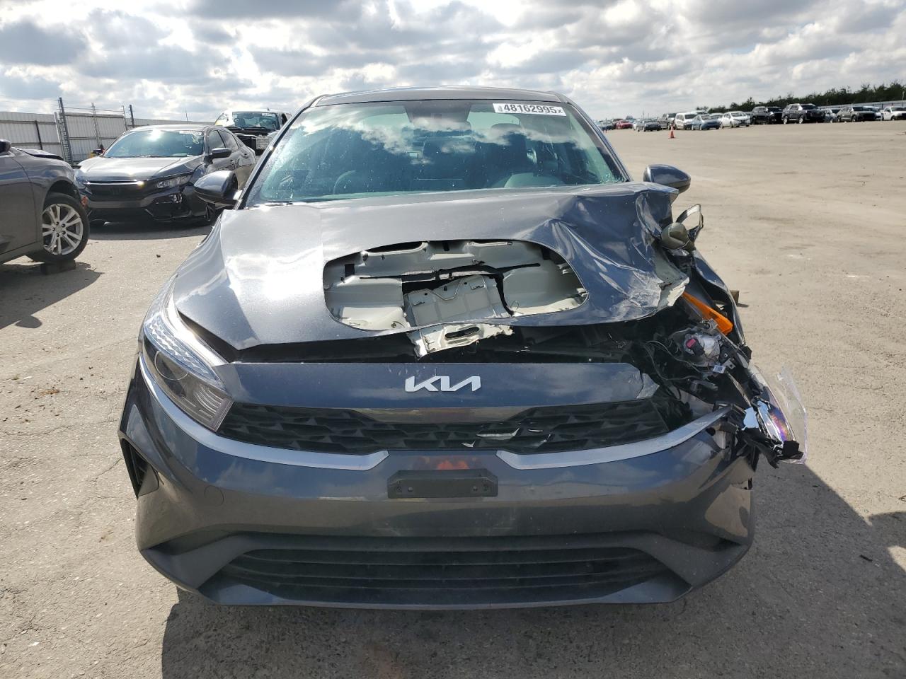 2024 KIA Forte VIN 3KPF24AD2RE828391 Copart auction photo, front end damage thumbnail 5