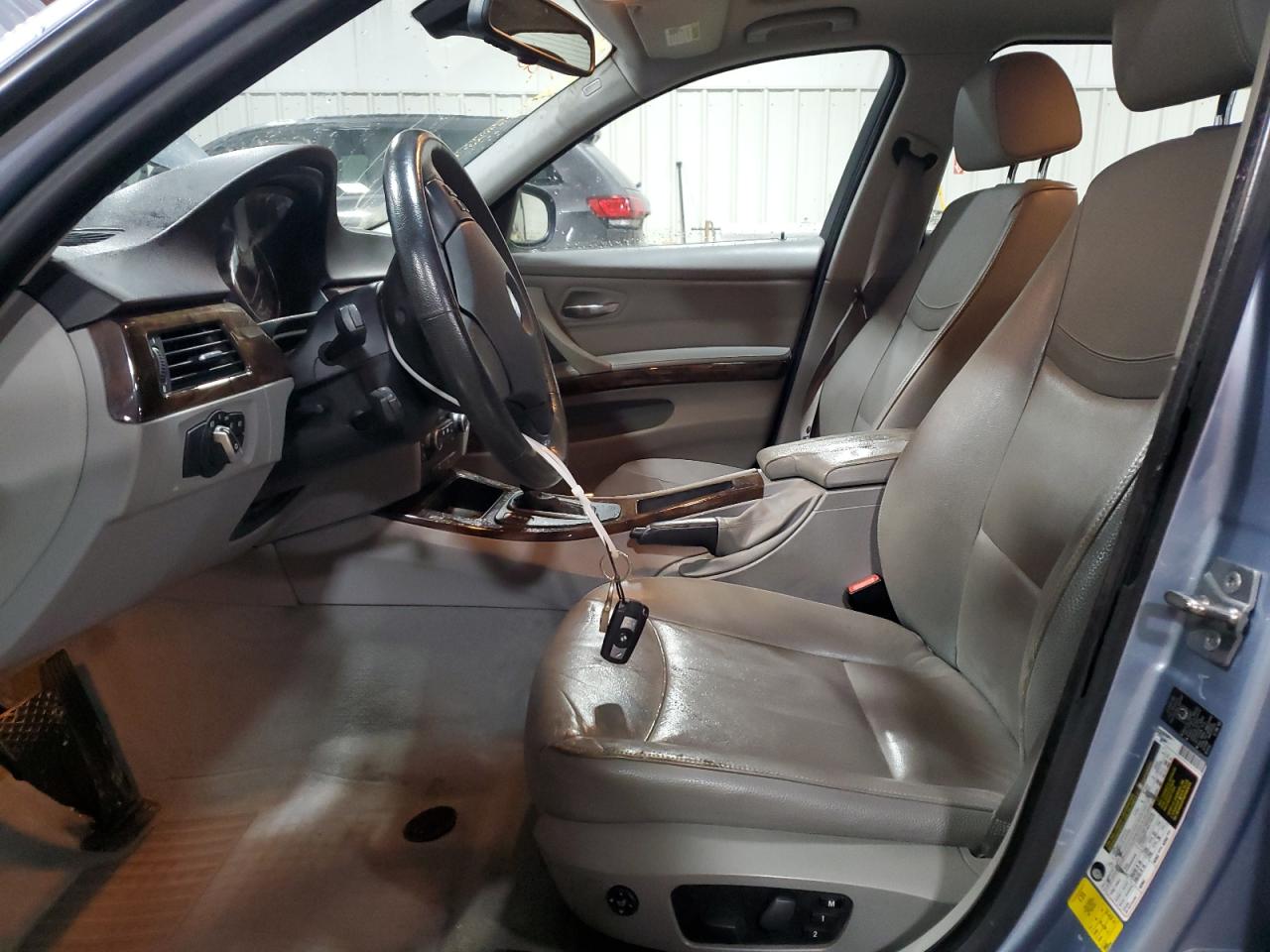2010 BMW 3er VIN WBAPK5C54AA647135 Copart auction photo, undercarriage damage thumbnail 7