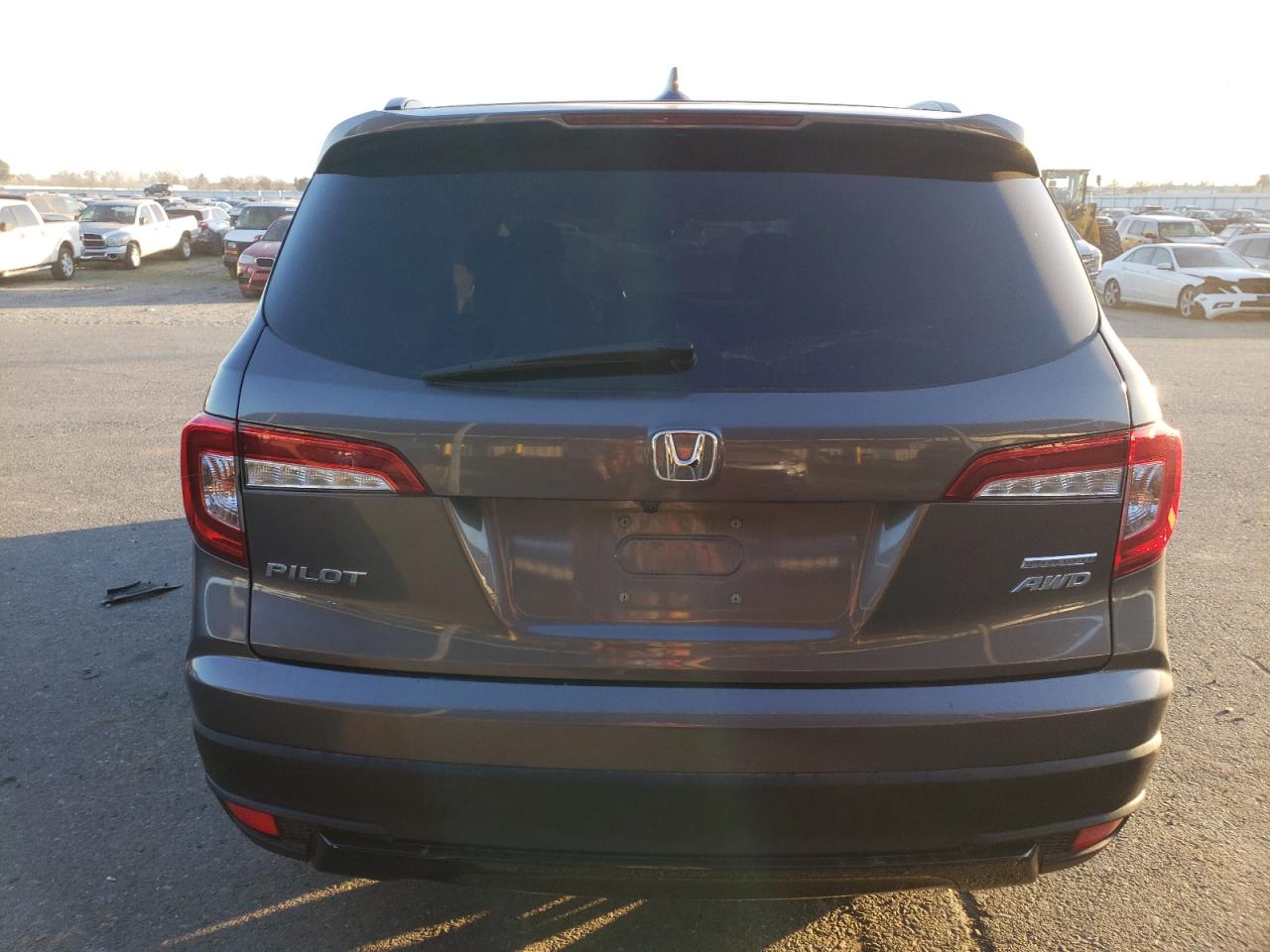 2022 Honda Pilot VIN 5FNYF6H20NB011681 Copart auction photo, front end damage thumbnail 6