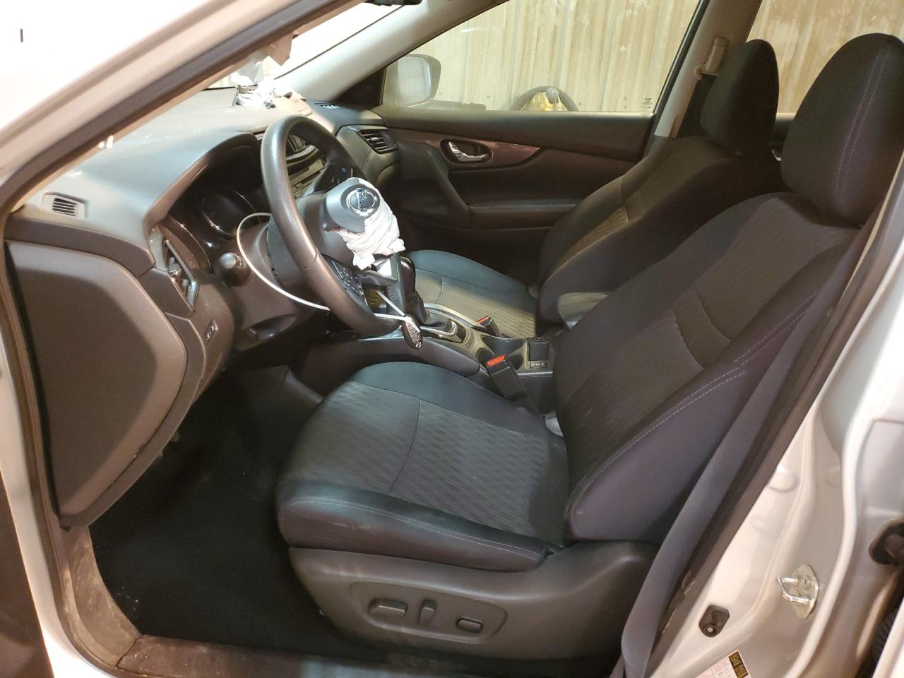 2019 Nissan Rogue VIN 5N1AT2MT6KC843581 Copart auction photo, front end / undercarriage damage thumbnail 7