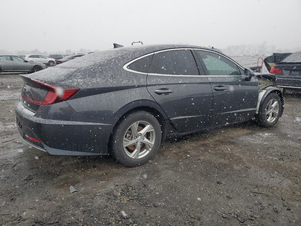2022 Hyundai Sonata VIN 5NPEG4JA4NH142717 Copart auction photo, front end / side damage thumbnail 3