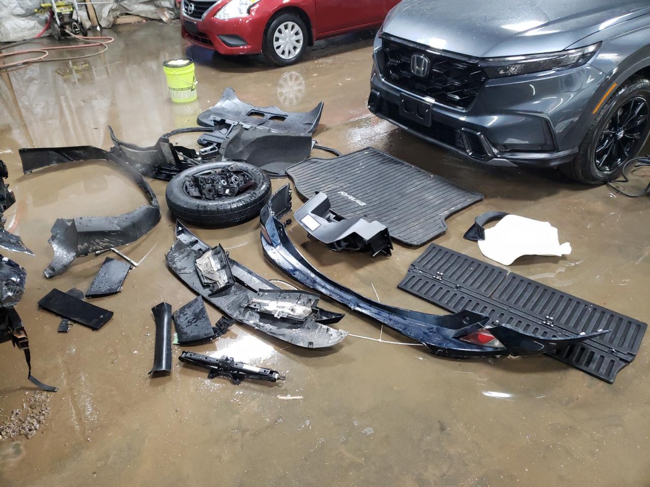 2017 Toyota RAV 4 VIN JTMZFREV4HD101206 Copart auction photo, rear end damage thumbnail 12
