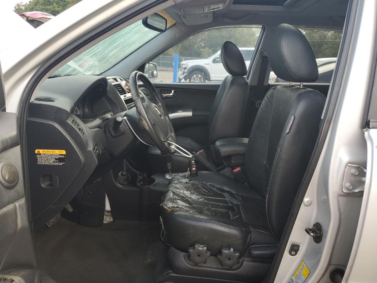 2007 KIA Sportage VIN KNDJF723477300211 Copart auction photo, rear end / minor dent/scratches damage thumbnail 7