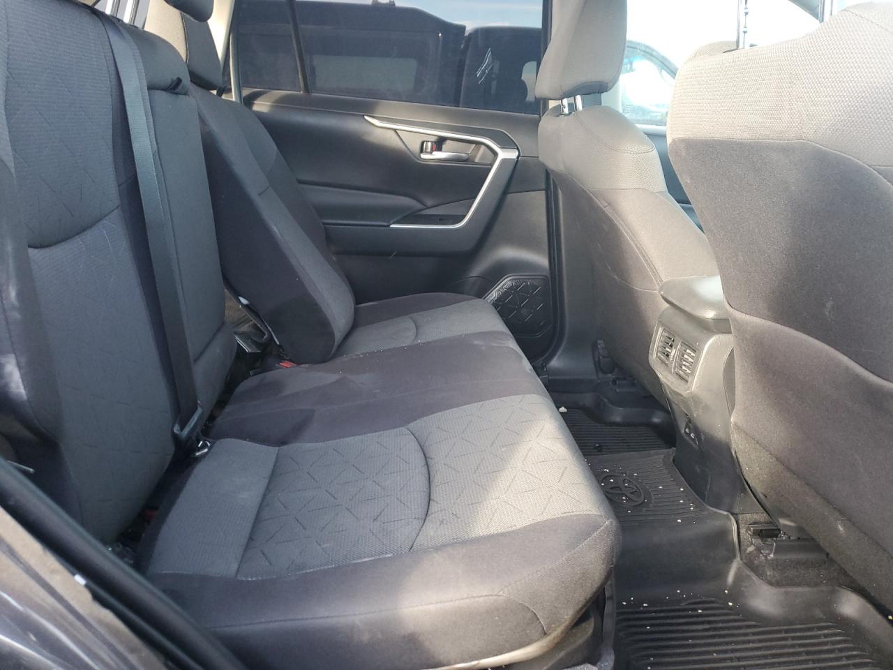 2024 Toyota RAV 4 VIN 2T3RWRFV9RW213082 Copart auction photo, stripped damage thumbnail 10