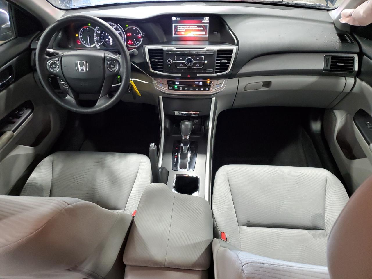 2015 Honda Accord VIN 1HGCR2F33FA161978 Copart auction photo, side / rear end damage thumbnail 8