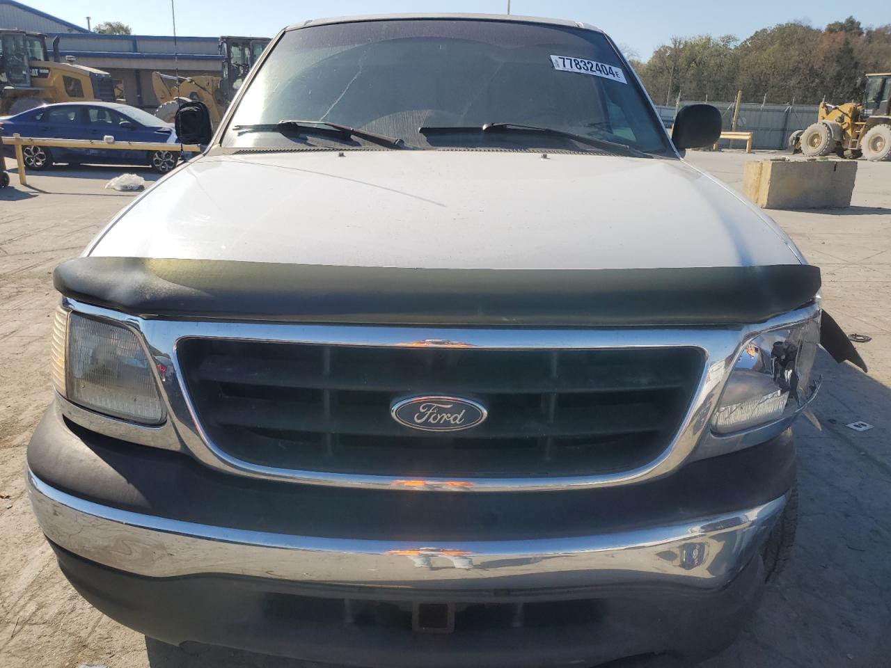 2000 Ford F-150 VIN 1FTRX18W2YNC34320 Copart auction photo, side damage thumbnail 5