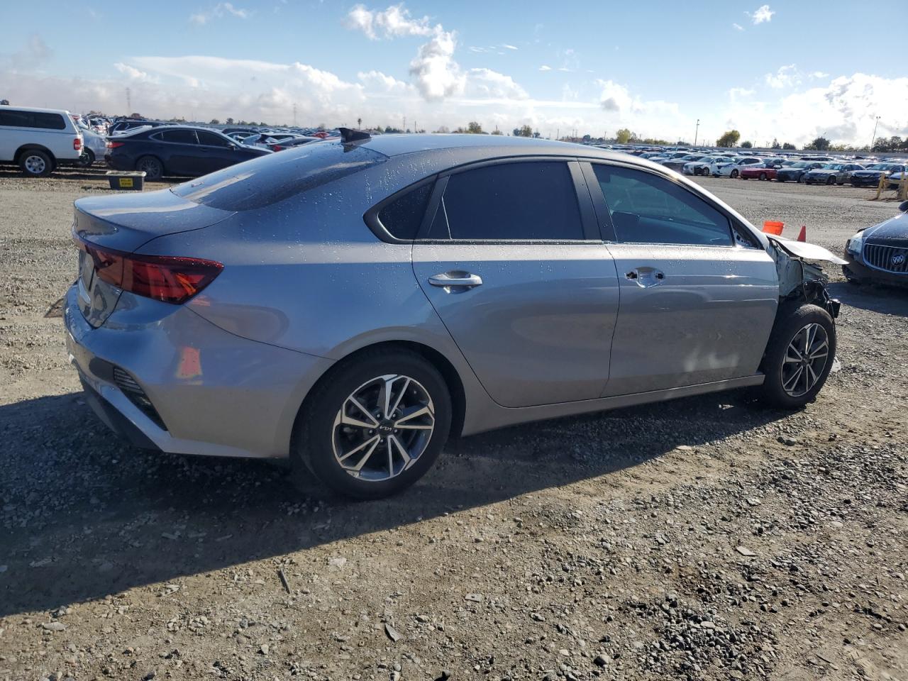 2023 KIA Forte VIN 3KPF24AD9PE553437 Copart auction photo, front end damage thumbnail 3