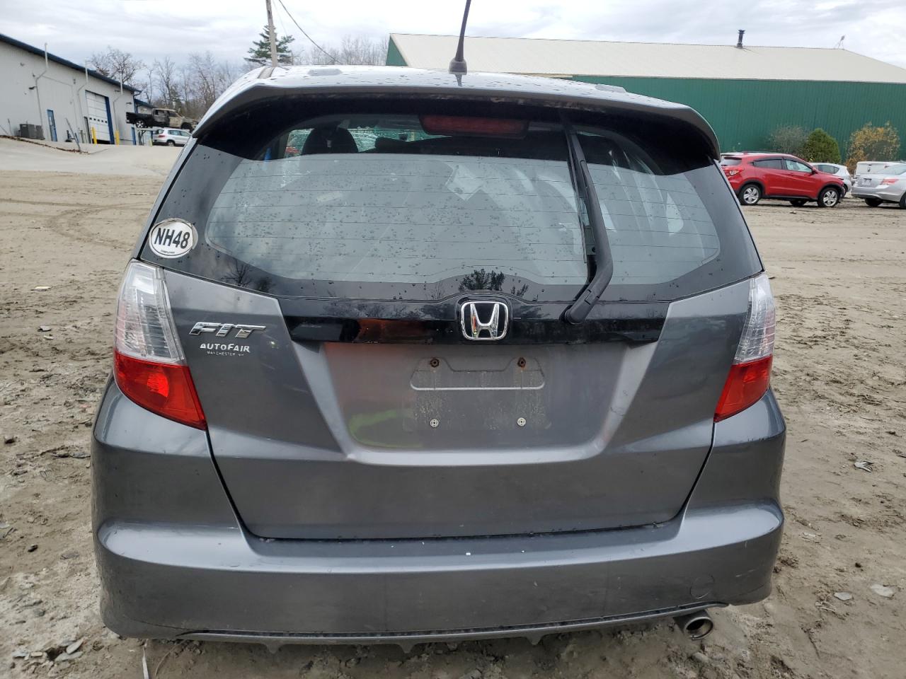 2011 Honda Fit VIN JHMGE8G52BS011717 Copart auction photo, front end / minor dent/scratches damage thumbnail 6