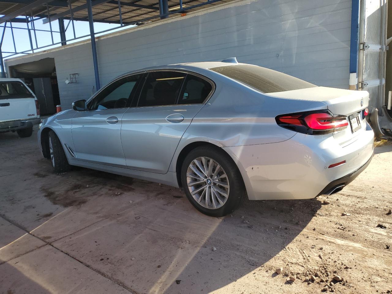 2021 BMW 5er VIN WBA53BJ05MCG02307 Copart auction photo, front end damage thumbnail 2
