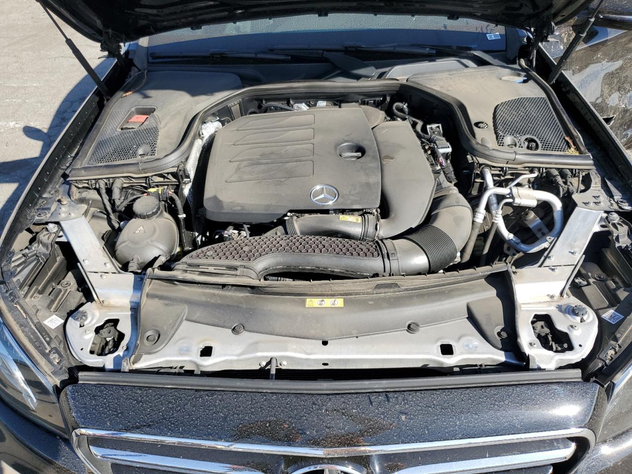 2020 Mercedes-Benz E-klasse VIN W1KZF8DB4LA830033 Copart auction photo, side / rear end damage thumbnail 13
