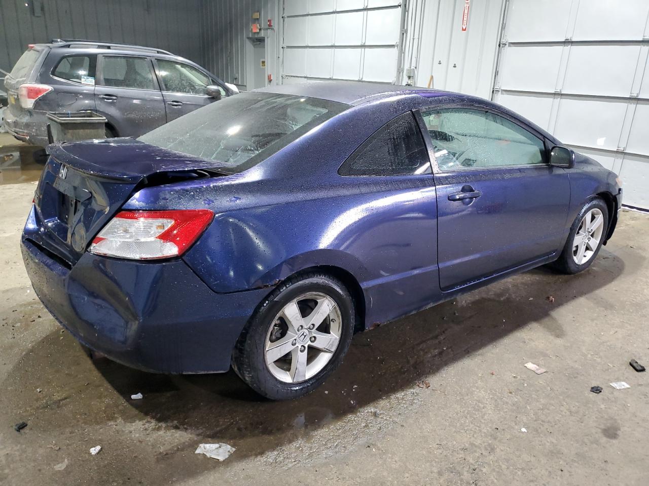 2008 Honda Civic VIN 2HGFG12828H572775 Copart auction photo, front end / rear end damage thumbnail 3