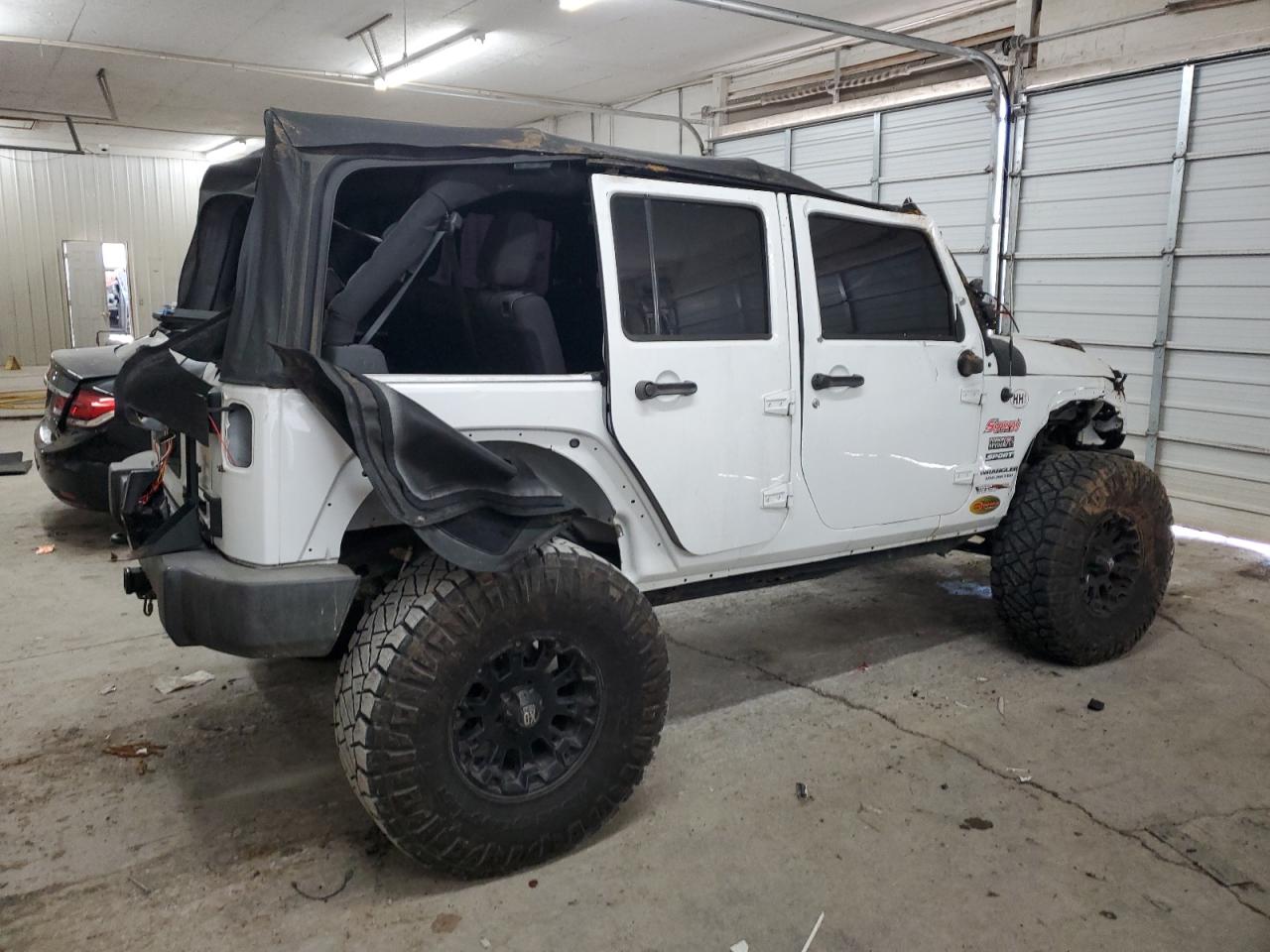 2015 Jeep Wrangler VIN 1C4BJWDG5FL608653 Copart auction photo, rollover damage thumbnail 3