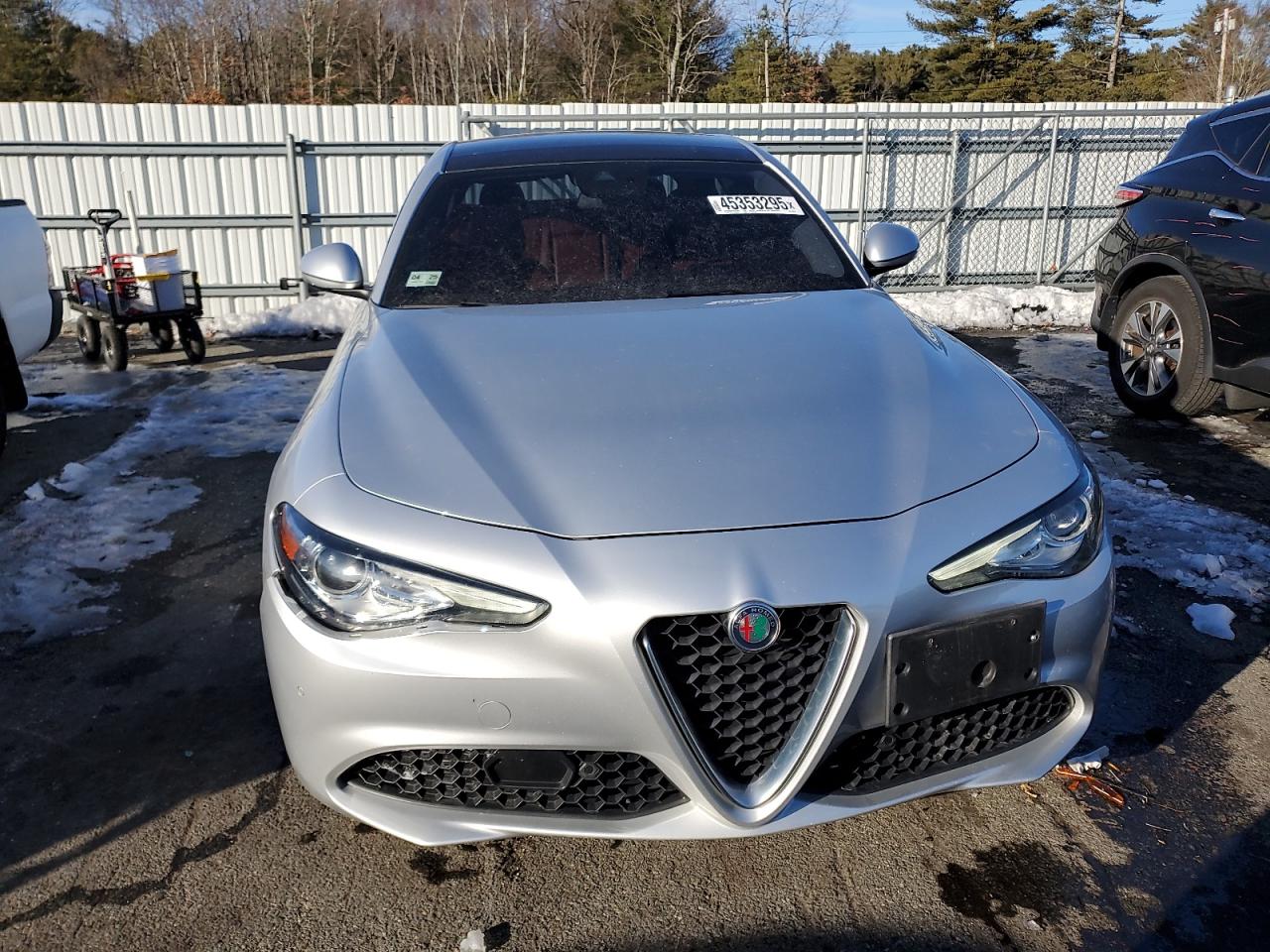 2017 Alfa Romeo Giulia VIN ZARFAEDN0H7548065 Copart auction photo, undercarriage / front end damage thumbnail 5