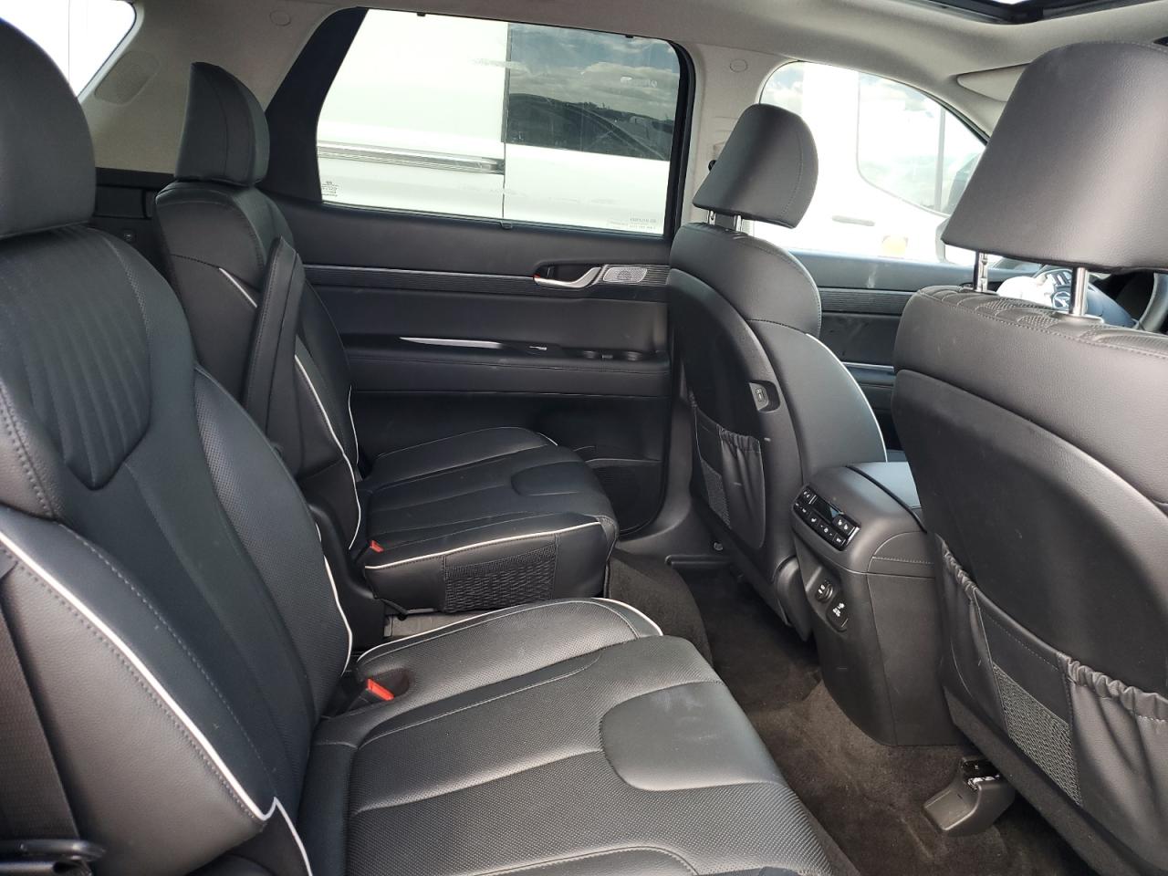 2024 Hyundai Palisade VIN KM8R5DGE7RU741913 Copart auction photo, water/flood damage thumbnail 10