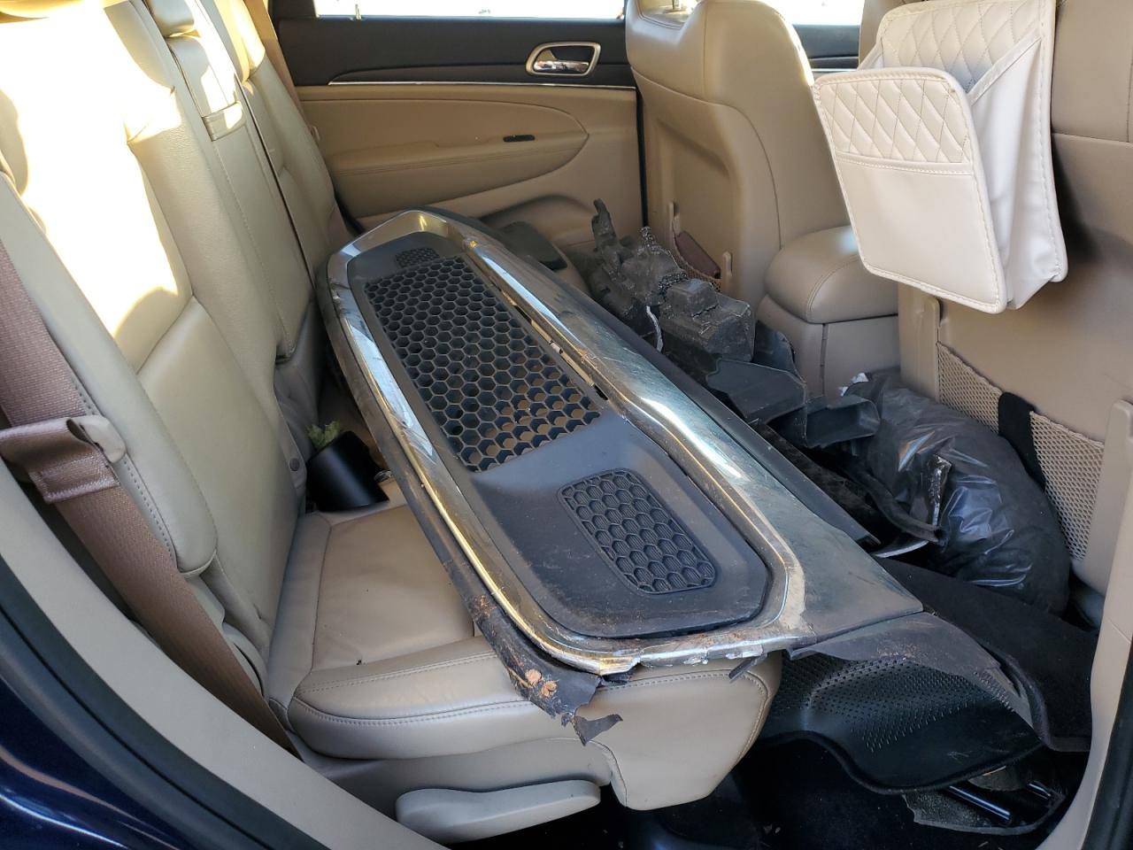 2017 Jeep Grand Cherokee VIN 1C4RJFBG7HC866290 Copart auction photo, front end / side damage thumbnail 11