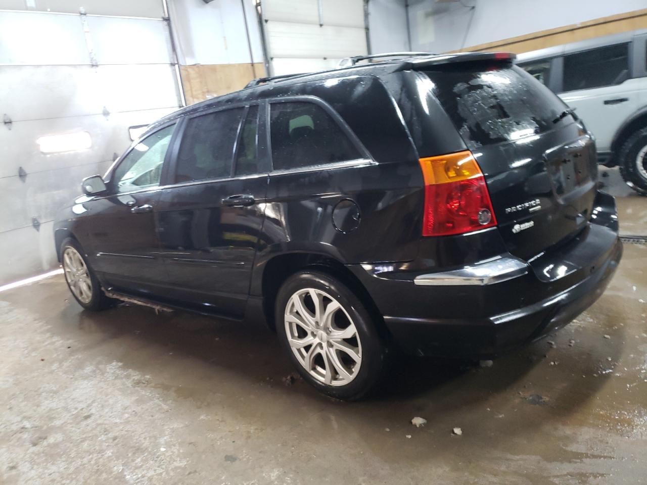 2005 Chrysler Pacifica VIN 2C8GF78495R408876 Copart auction photo, front end / minor dent/scratches damage thumbnail 2