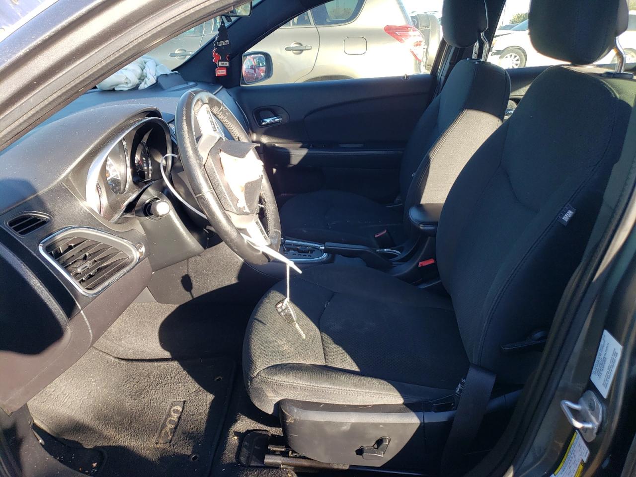 2012 Chrysler 200 VIN 1C3CCBBB9CN120924 Copart auction photo, front end damage thumbnail 7