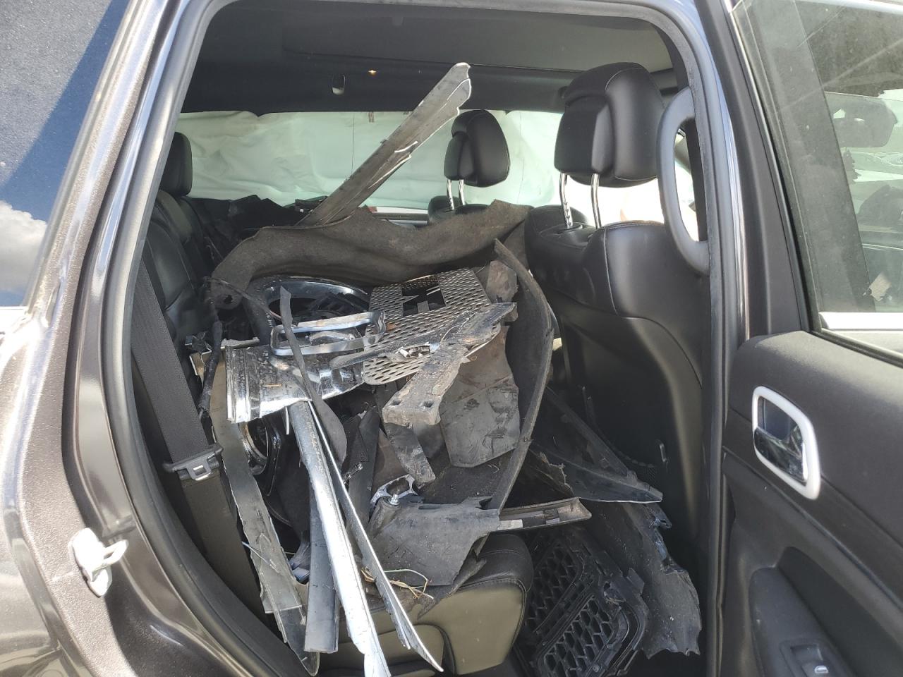 2018 Jeep Grand Cherokee VIN 1C4RJEBG1JC197188 Copart auction photo, front end / side damage thumbnail 11