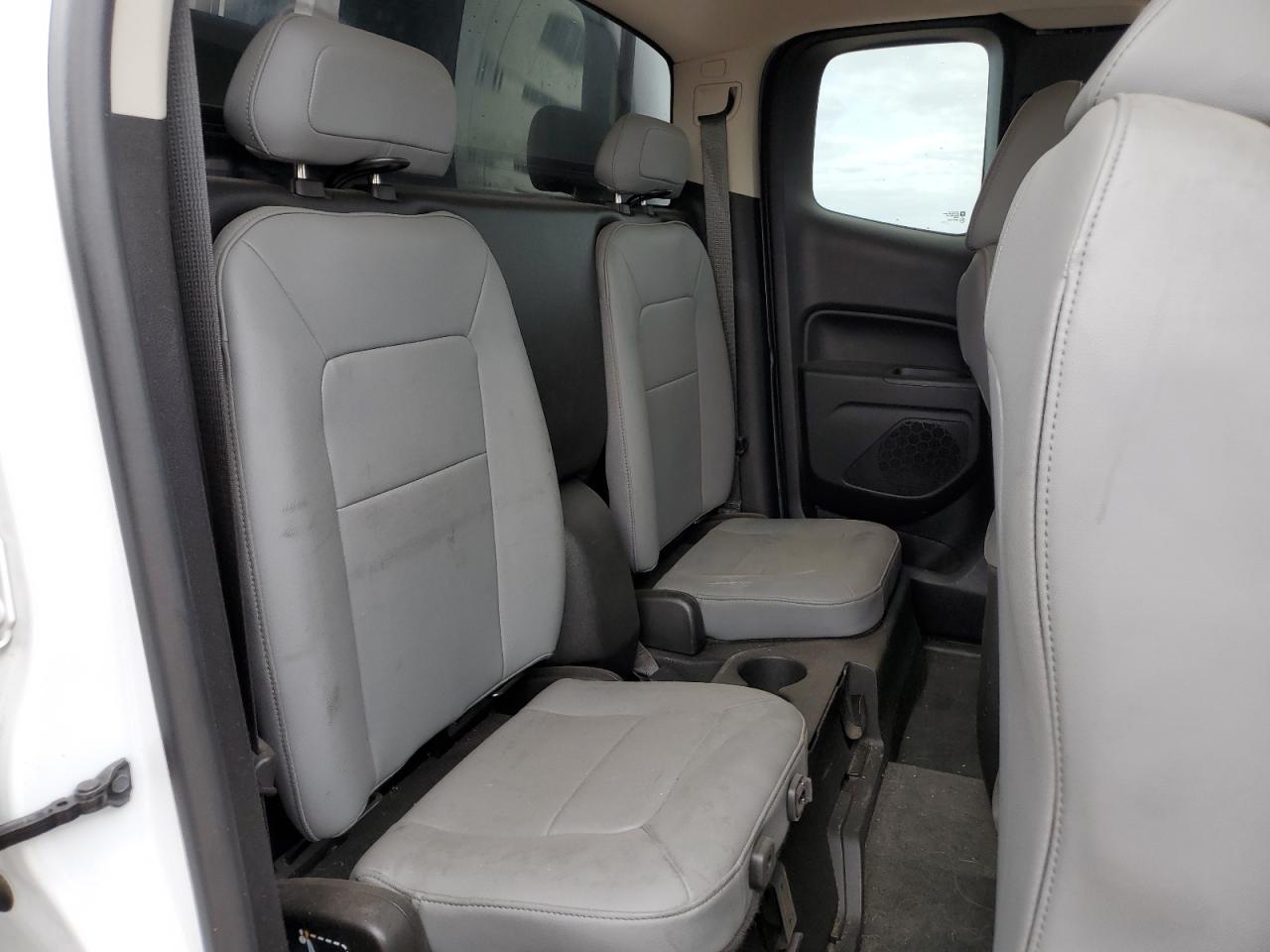 2018 Chevrolet Colorado VIN 1GCHSBEA5J1234835 Copart auction photo, minor dent/scratches damage thumbnail 10