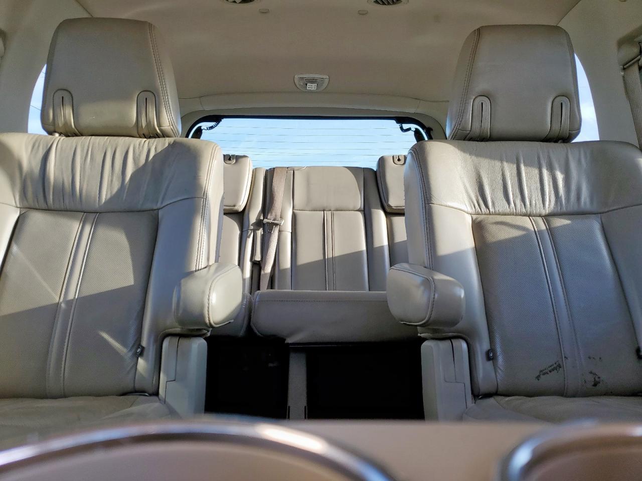 2017 Lincoln Navigator VIN 5LMJJ2HTXHEL00423 Copart auction photo, side / damage history damage thumbnail 10