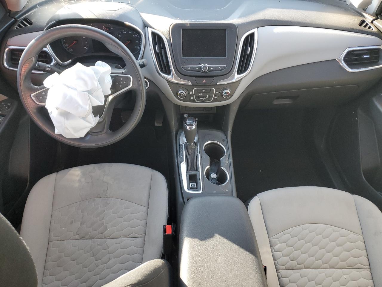 2020 Chevrolet Equinox VIN 3GNAXHEV5LS577940 Copart auction photo, front end / side damage thumbnail 8