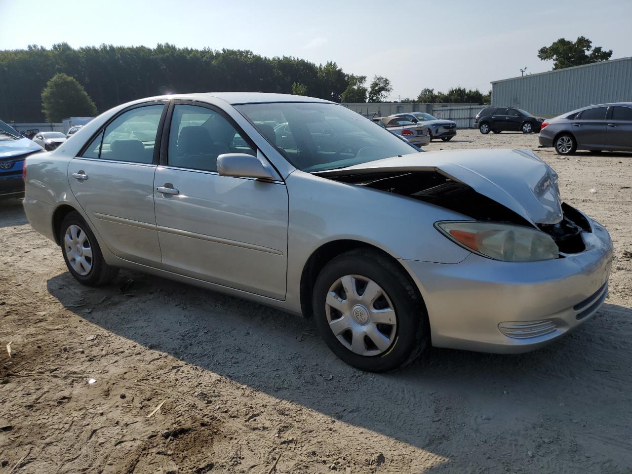 2004 Toyota Camry VIN 4T1BE32K14U793488 Copart auction photo, front end / minor dent/scratches damage thumbnail 4