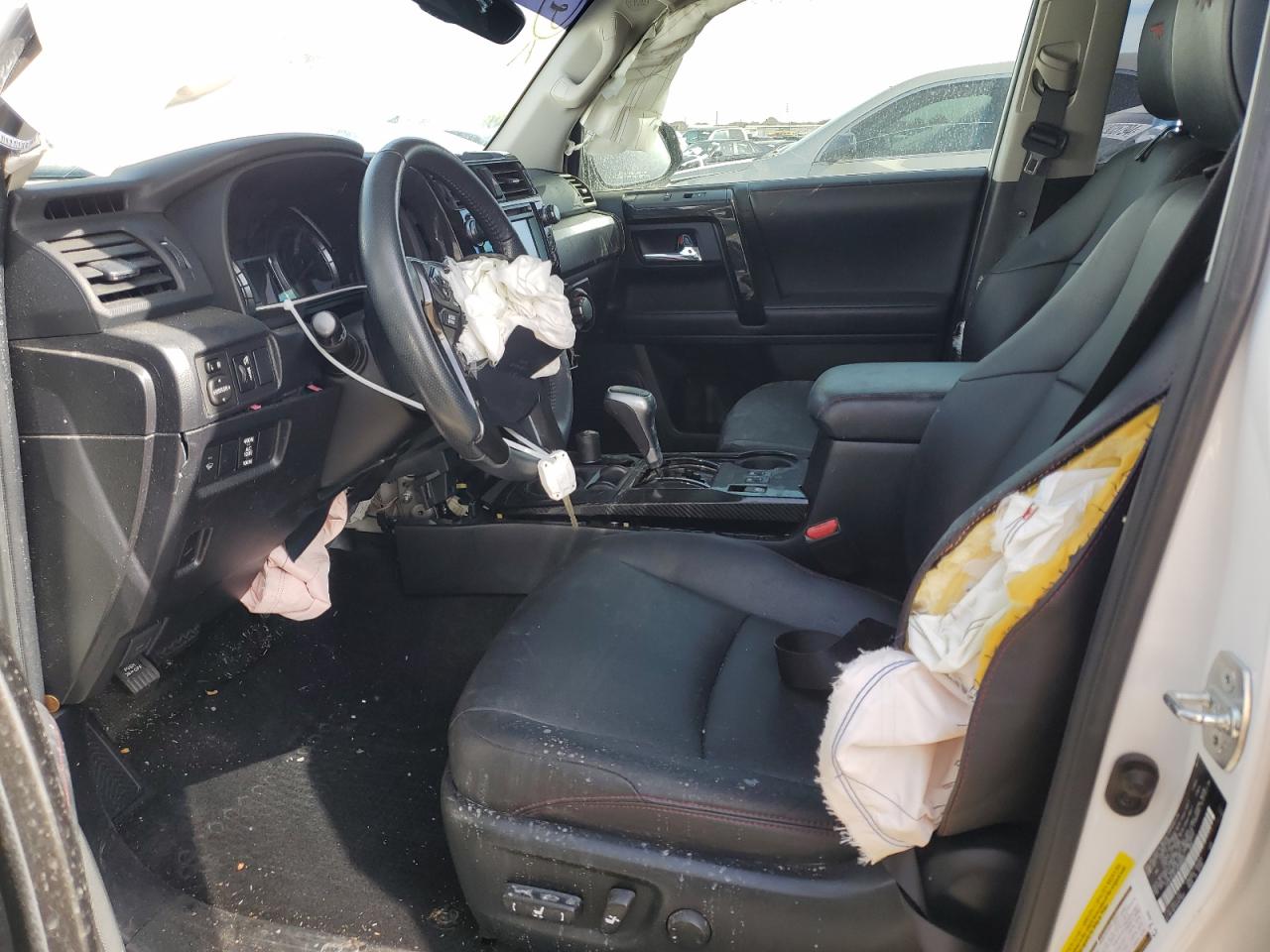 2018 Toyota 4Runner VIN JTEBU5JR1J5548550 Copart auction photo, front end / minor dent/scratches damage thumbnail 7
