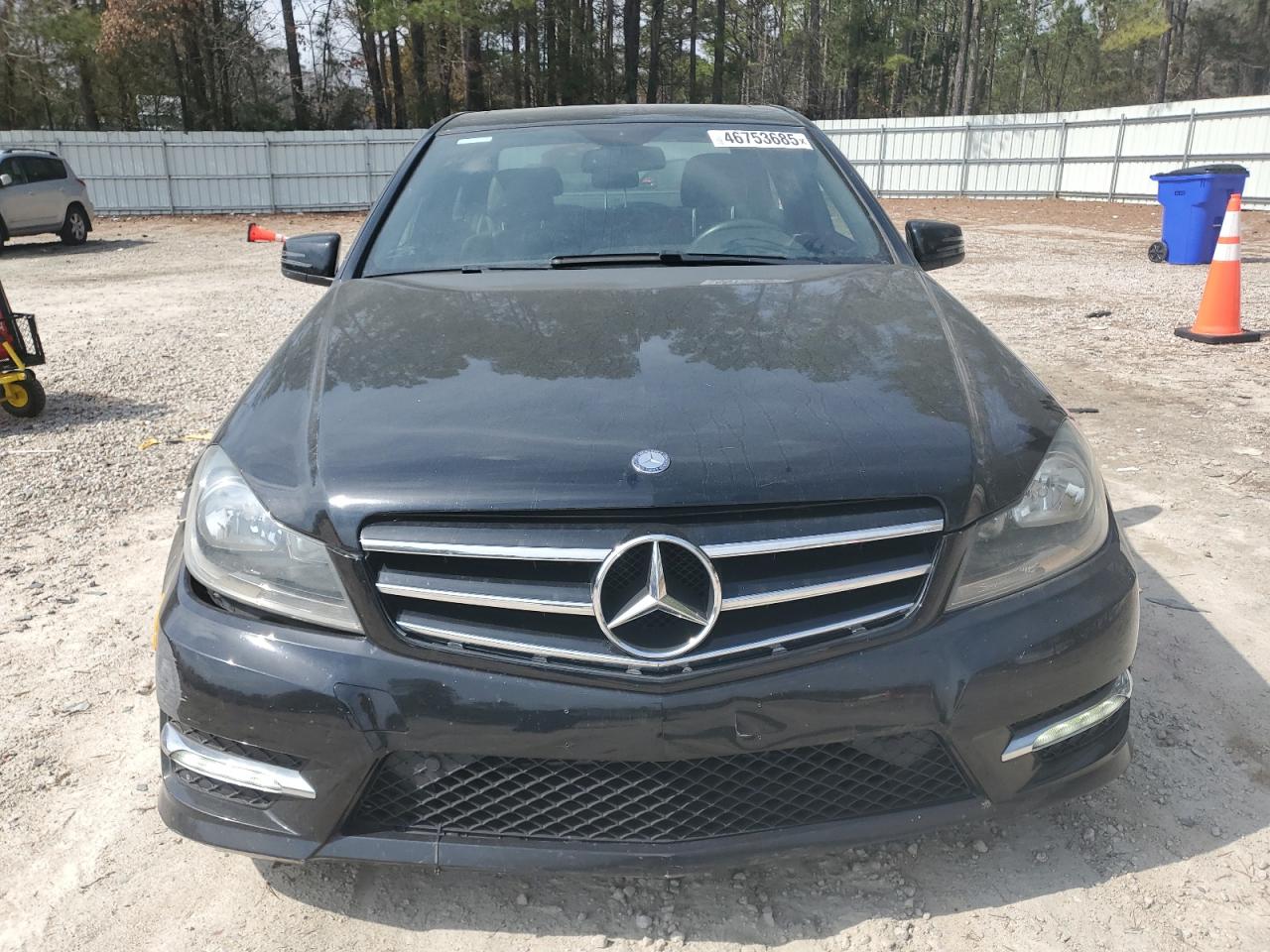 2014 Mercedes-Benz C-klasse VIN WDDGF8AB2EA891234 Copart auction photo, front end damage thumbnail 5