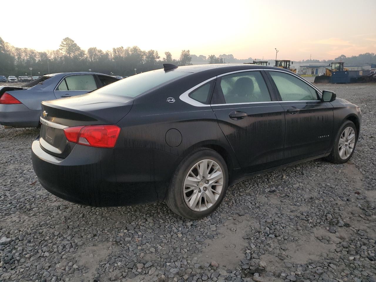 2017 Chevrolet Impala VIN 1G11Z5SA0HU214318 Copart auction photo, front end / side damage thumbnail 3