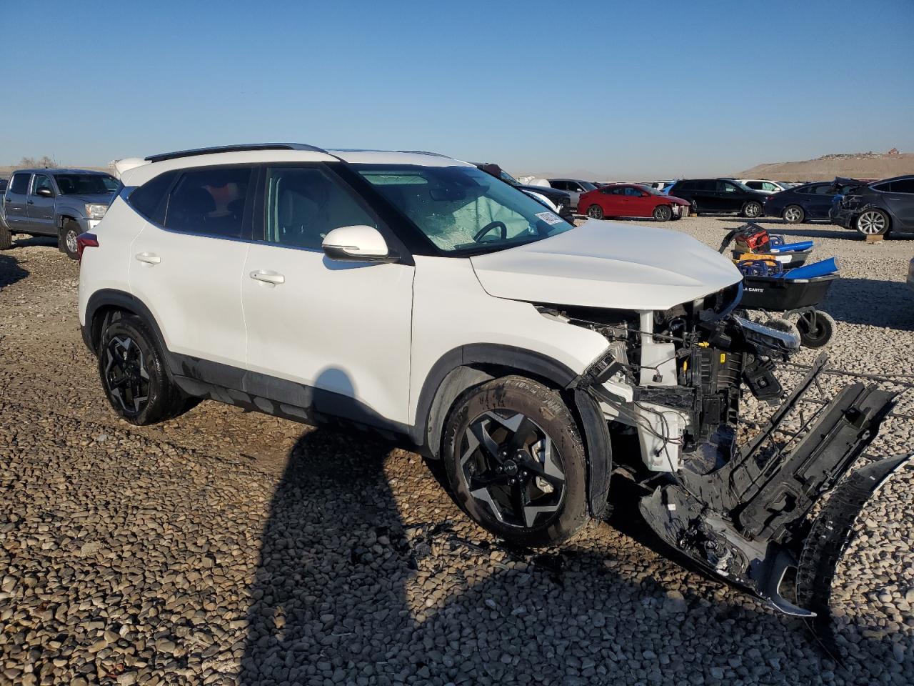 2024 KIA Seltos VIN KNDERCAA8R7599464 Copart auction photo, front end damage thumbnail 4