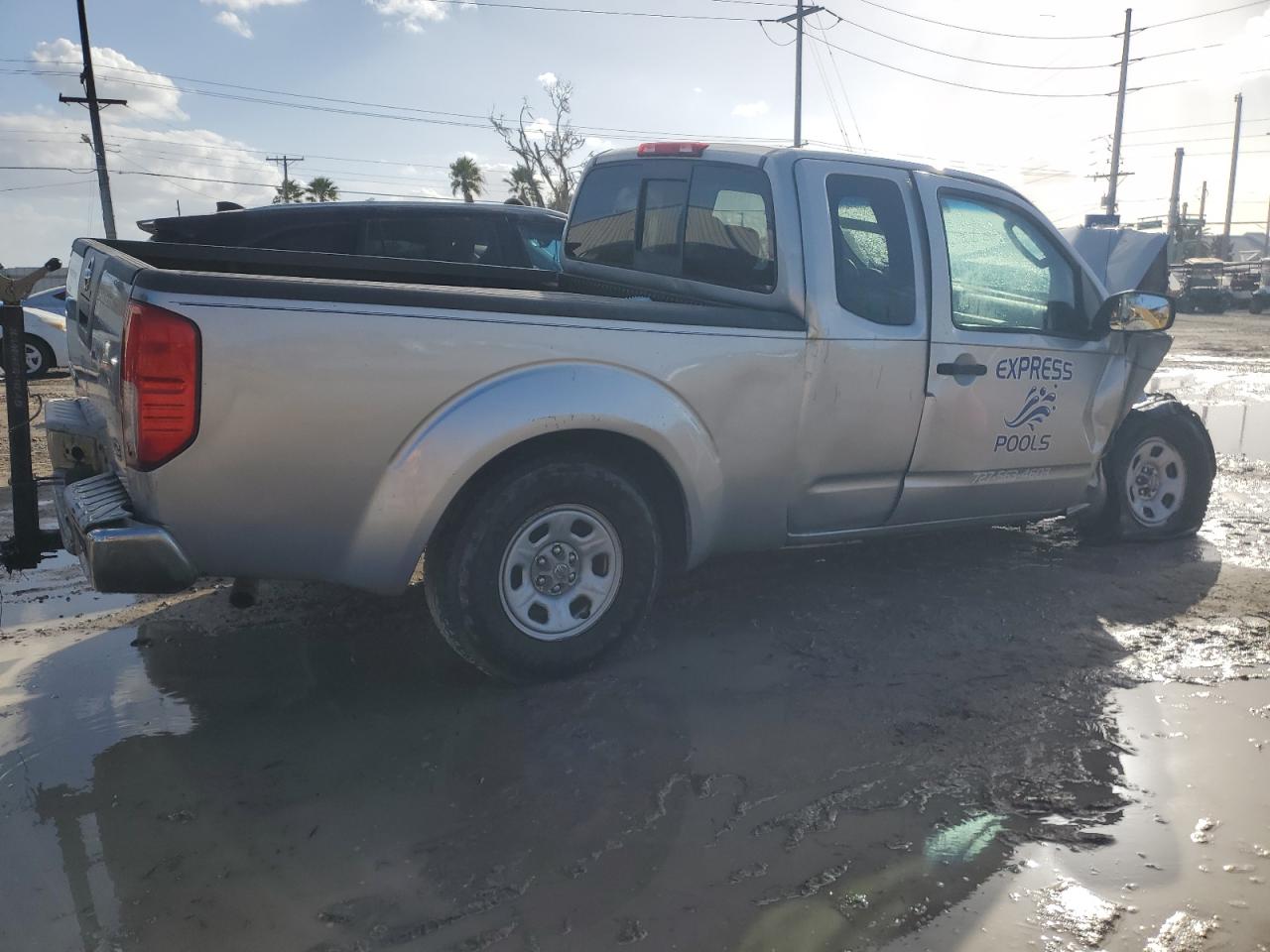 2006 Nissan Navara (Frontier) VIN 1N6BD06T26C451272 Copart auction photo, front end / side damage thumbnail 3