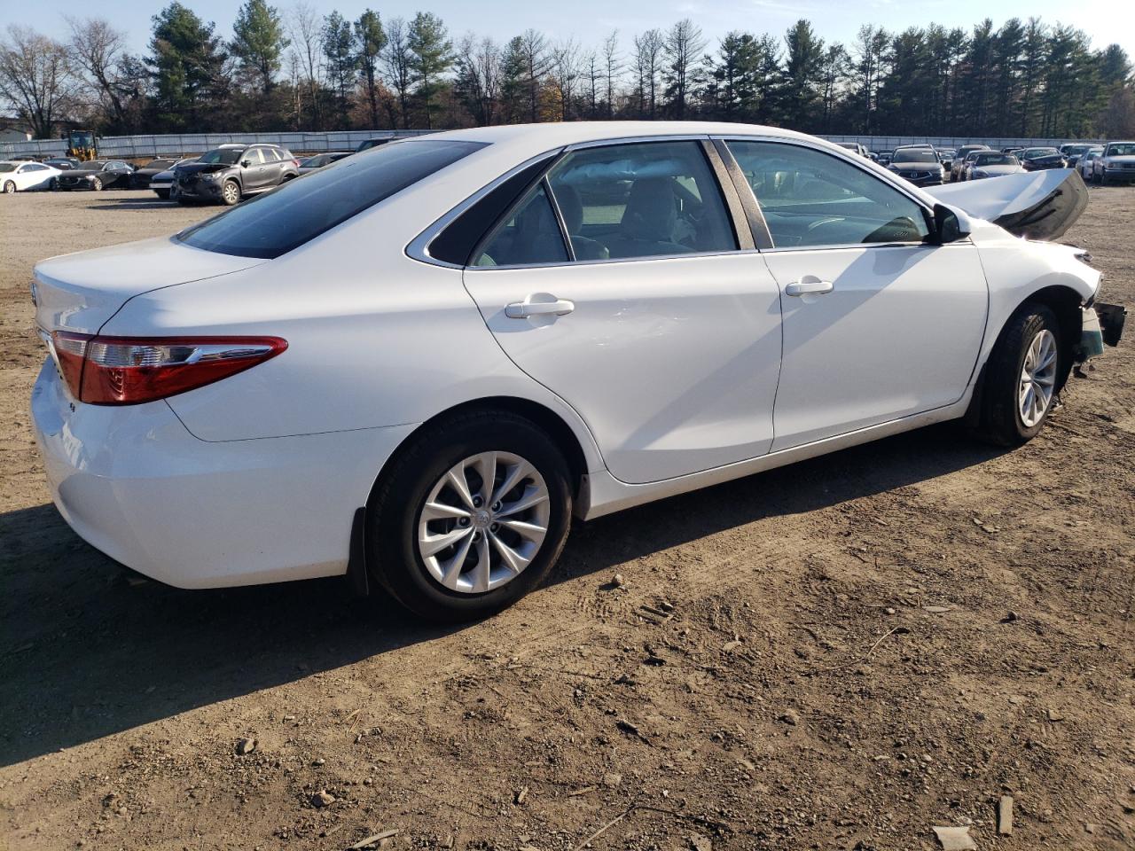 2016 Toyota Camry VIN 4T4BF1FK8GR578793 Copart auction photo, front end / minor dent/scratches damage thumbnail 3