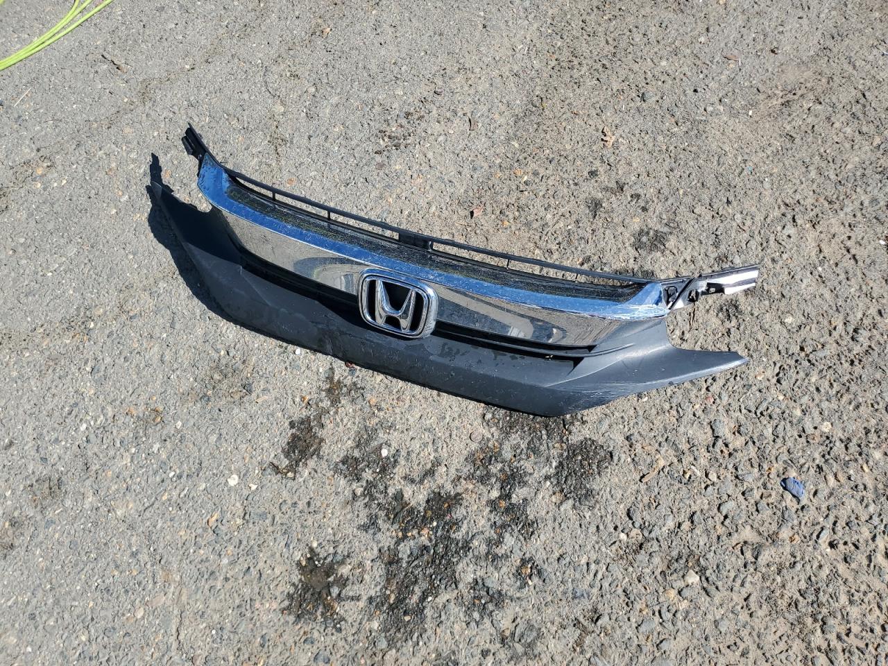 2017 Honda Civic VIN 19XFC2F54HE071592 Copart auction photo, front end damage thumbnail 12