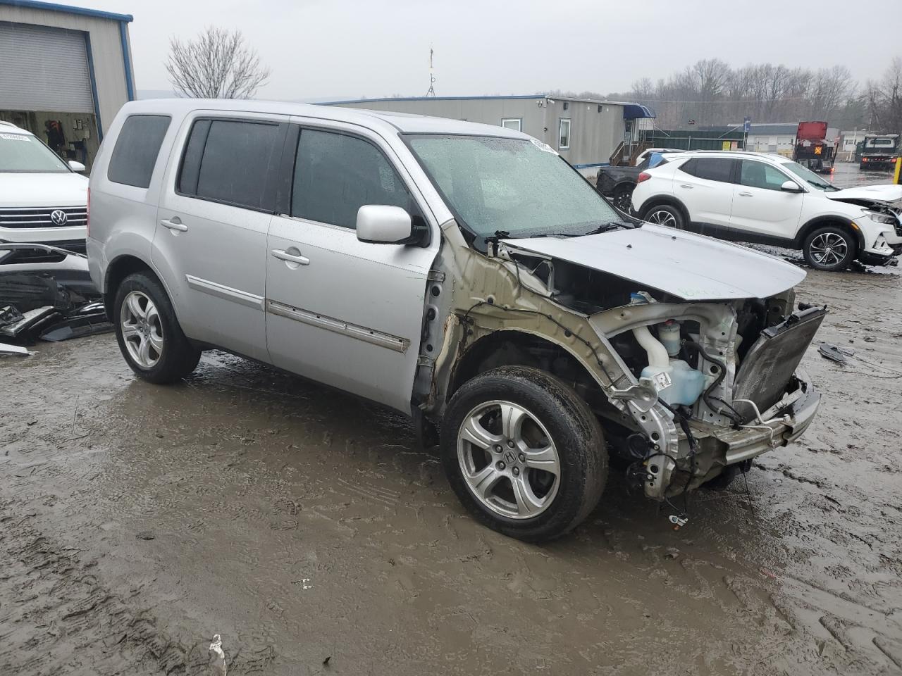 2015 Honda Pilot VIN 5FNYF4H55FB021624 Copart auction photo, front end damage thumbnail 4