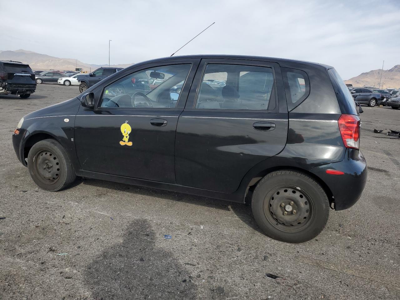 2007 Chevrolet Aveo VIN KL1TD66617B706318 Copart auction photo, side damage thumbnail 2