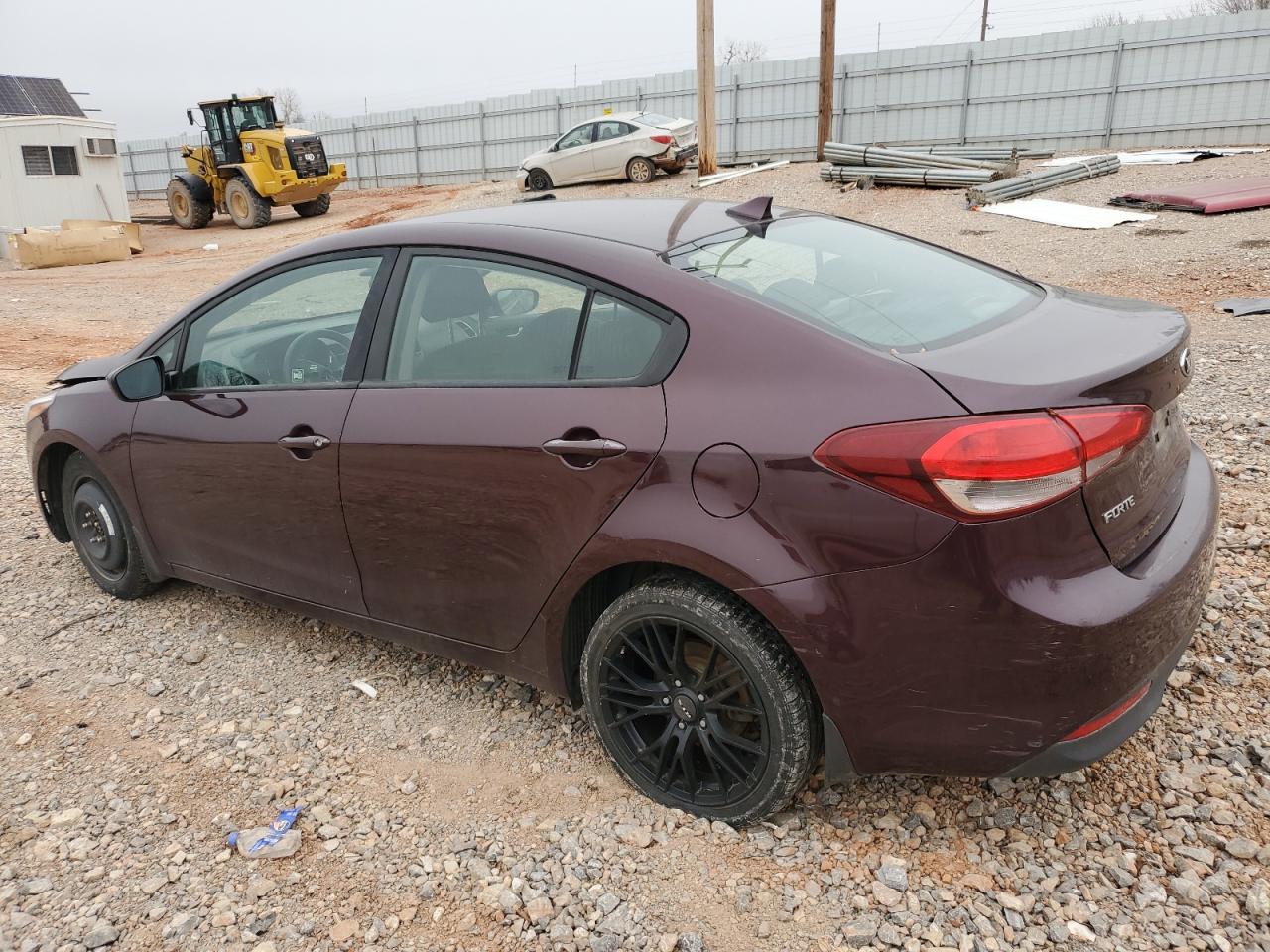2017 KIA Forte VIN 3KPFK4A77HE101398 Copart auction photo, front end / minor dent/scratches damage thumbnail 2