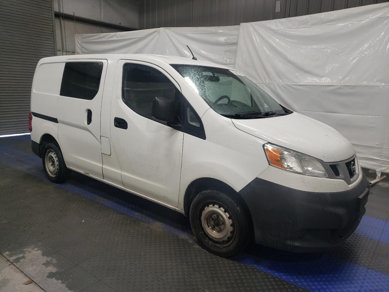 2015 Nissan NV VIN 3N6CM0KN9FK728814 Copart auction photo, minor dent/scratches damage thumbnail 4