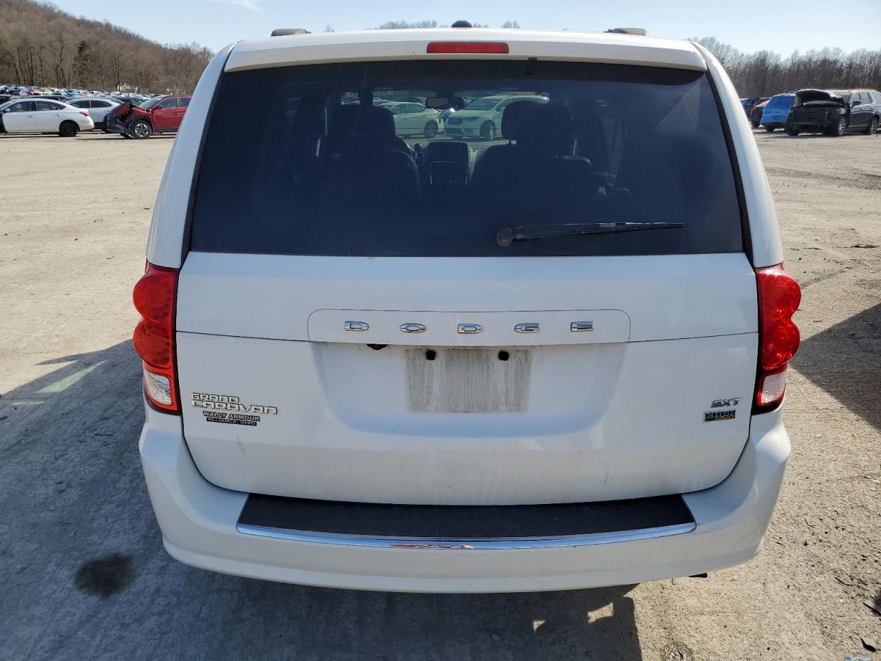 2019 Dodge Caravan VIN 2C4RDGCG6KR632328 Copart auction photo, front end damage thumbnail 6
