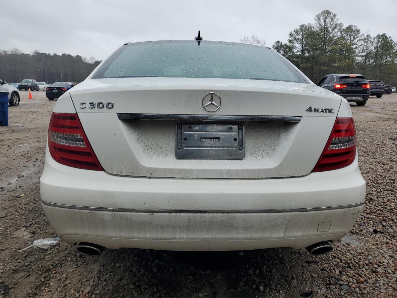 2013 Mercedes-Benz C-klasse VIN WDDGF8AB4DR292478 Copart auction photo, front end damage thumbnail 6