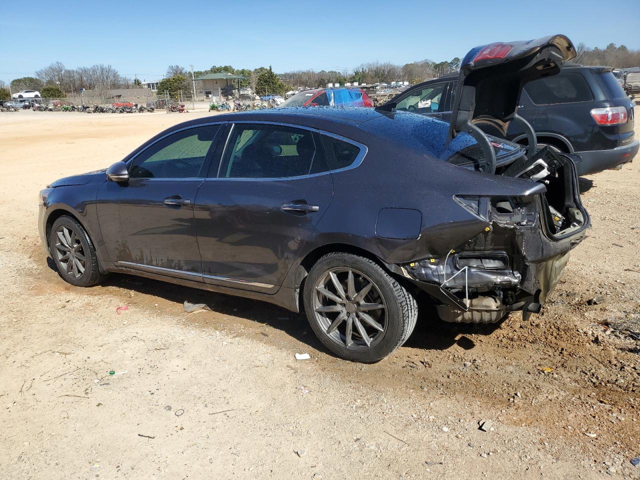 2017 KIA Cadenza VIN KNALC4J14H5055890 Copart auction photo, rear end damage thumbnail 2