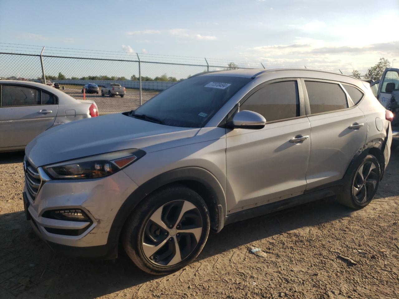2016 Hyundai Tucson VIN KM8J33A2XGU118908