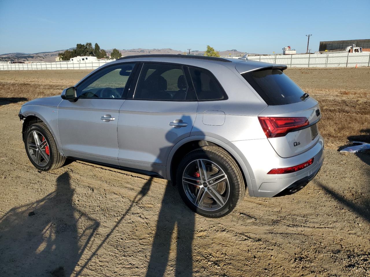 2024 Audi Q5 VIN WA1E2AFY2R2112524 Copart auction photo, front end damage thumbnail 2