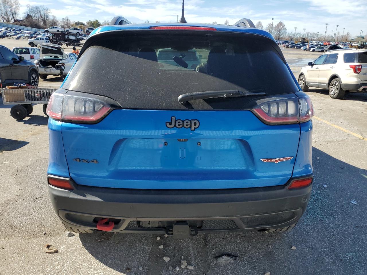 2019 Jeep Cherokee VIN 1C4PJMBX7KD274613 Copart auction photo, front end damage thumbnail 6