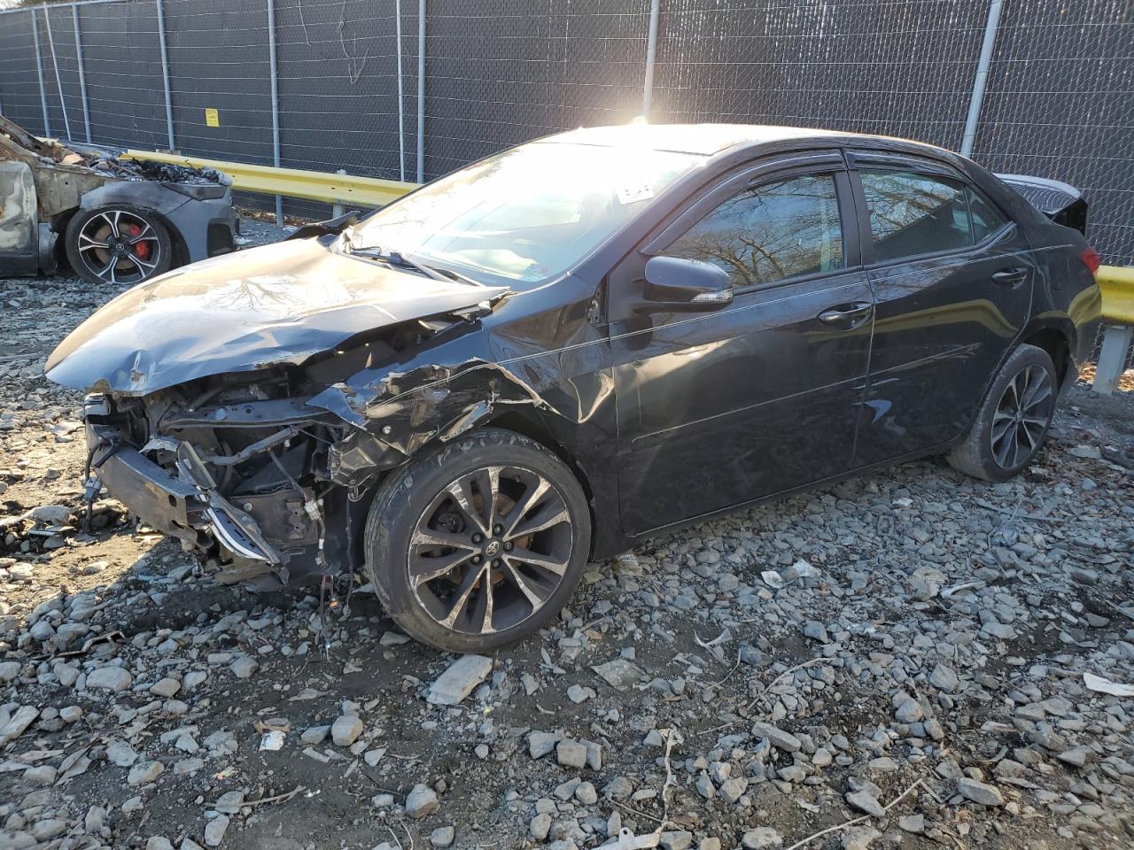2017 Toyota Corolla VIN 2T1BURHE8HC847271