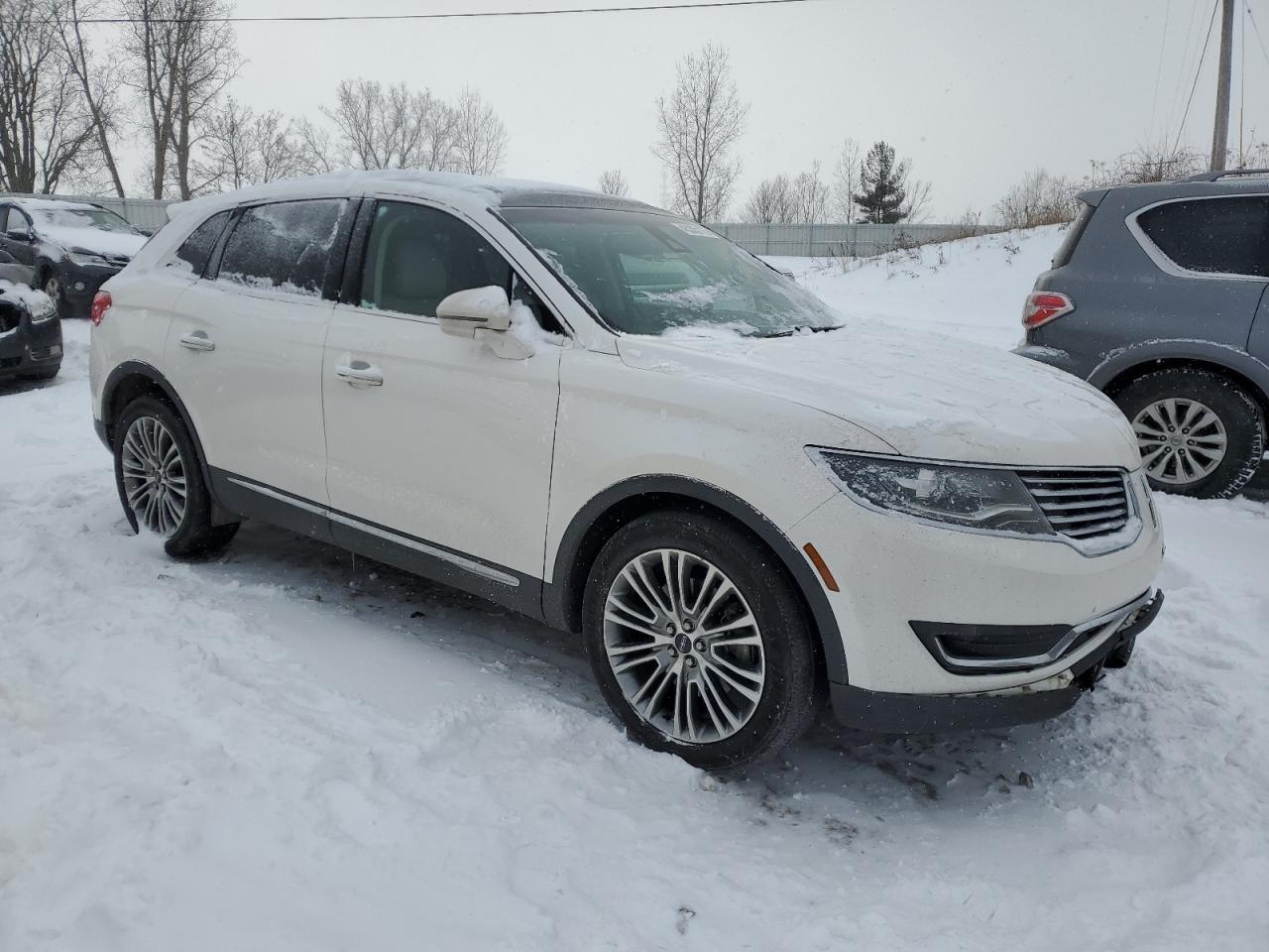 2016 Lincoln MKX VIN 2LMTJ8LR8GBL79180 Copart auction photo, front end damage thumbnail 4