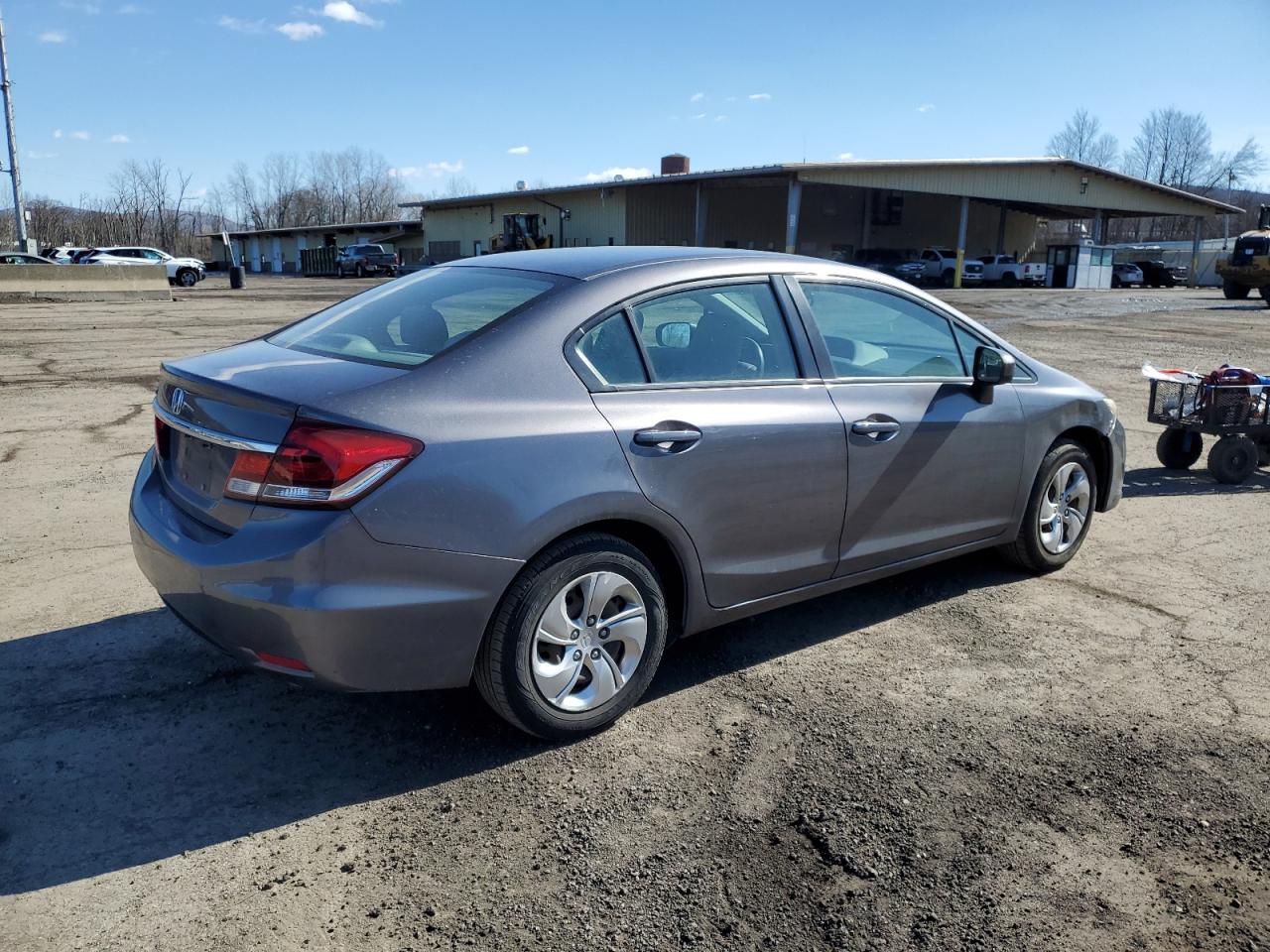 2015 Honda Civic VIN 19XFB2F58FE705440 Copart auction photo, front end / minor dent/scratches damage thumbnail 3