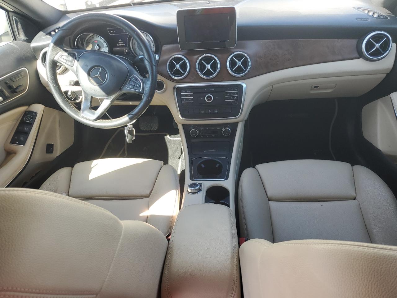 2017 Mercedes-Benz GLA-klasse VIN WDCTG4EB9HJ291379 Copart auction photo, all over damage thumbnail 8