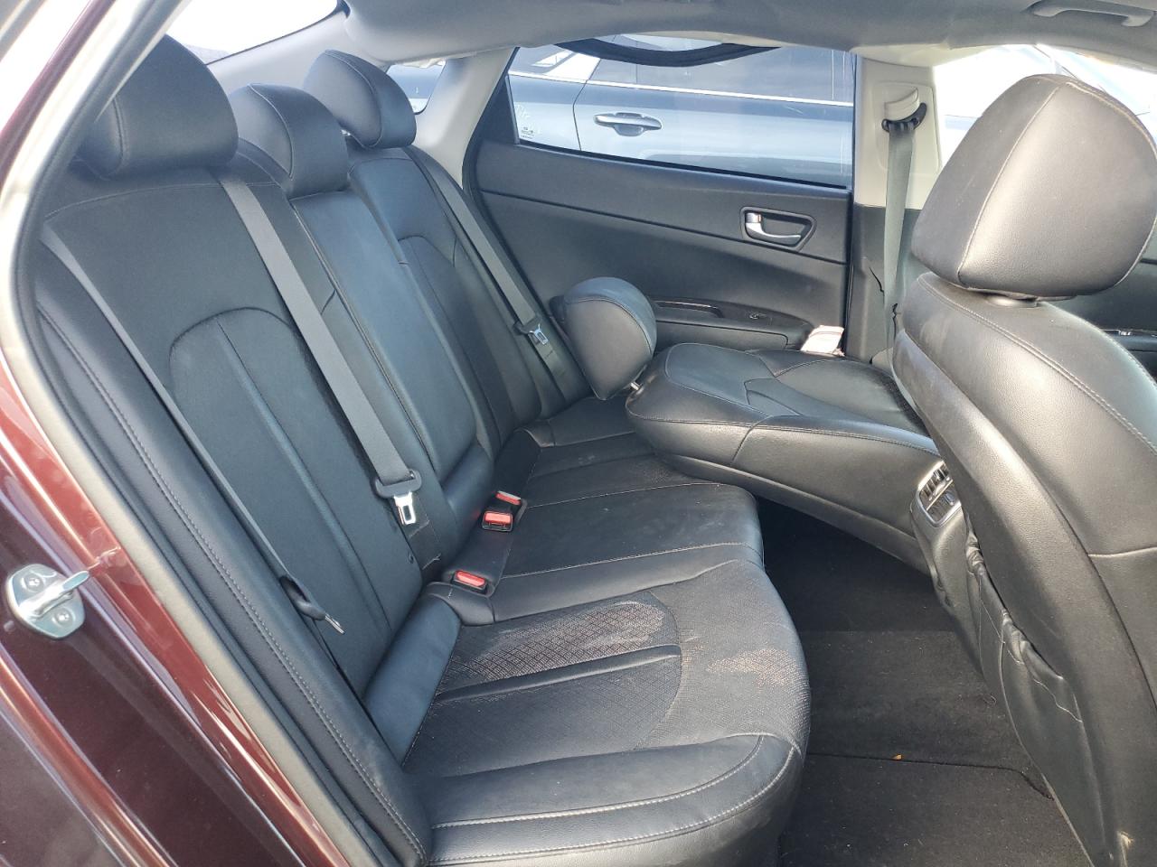 2019 KIA Optima VIN 5XXGU4L17KG303857 Copart auction photo, side / rear end damage thumbnail 10