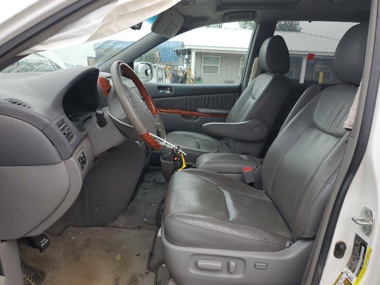 2009 Toyota Sienna VIN 5TDZK22C99S262002 Copart auction photo, rear end / side damage thumbnail 7