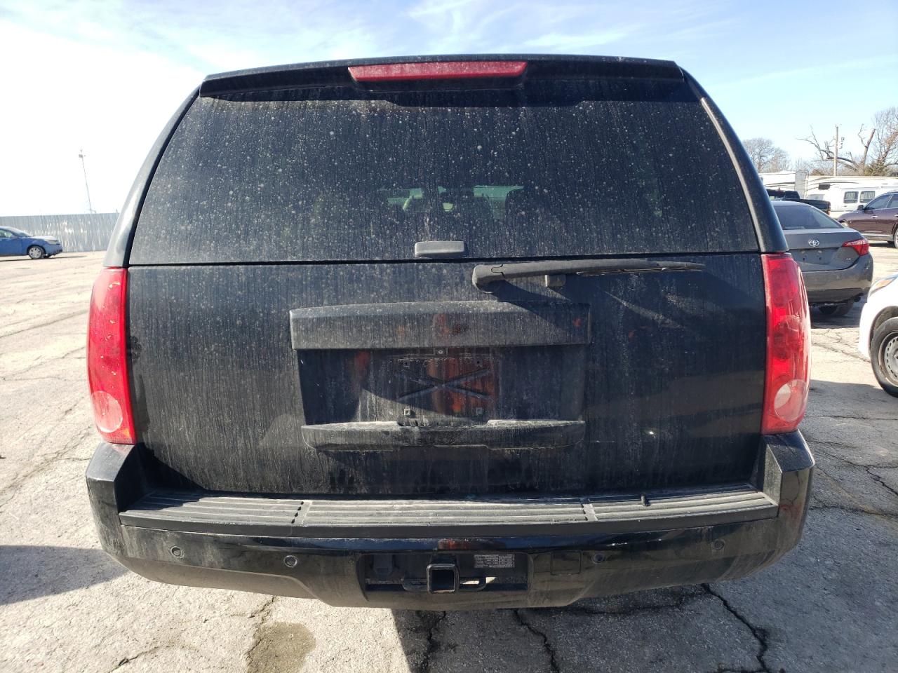 2010 GMC Yukon VIN 1GKUKKE35AR211982 Copart auction photo, front end / minor dent/scratches damage thumbnail 6